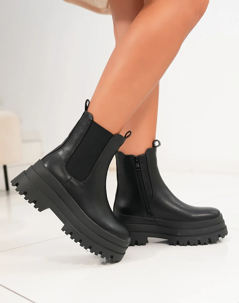 Bottines femme noires style Chelsea avec triple plateforme et semelle crantée