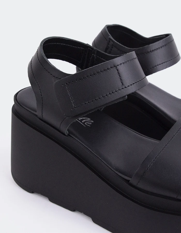 Ideal Black Leather