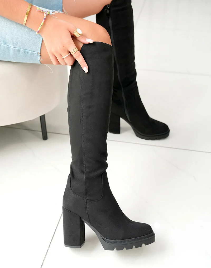 Bottes en suédine noires à talons hauts pour femme
