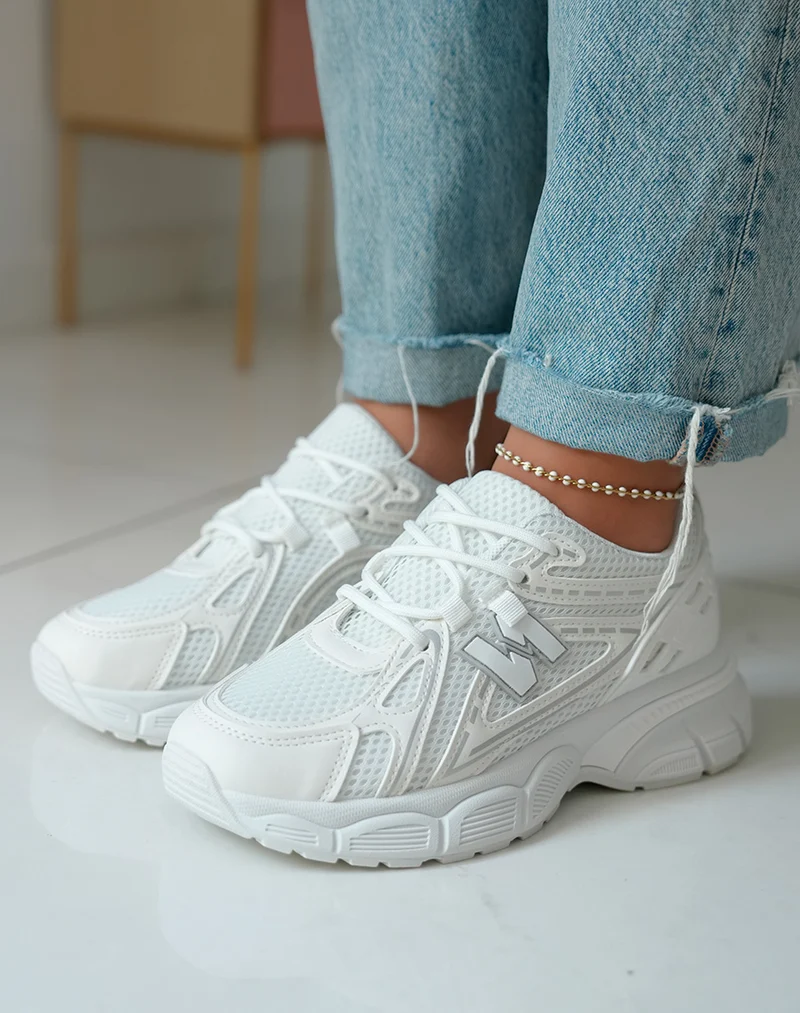 Baskets Femme Blanches et Gris Clair