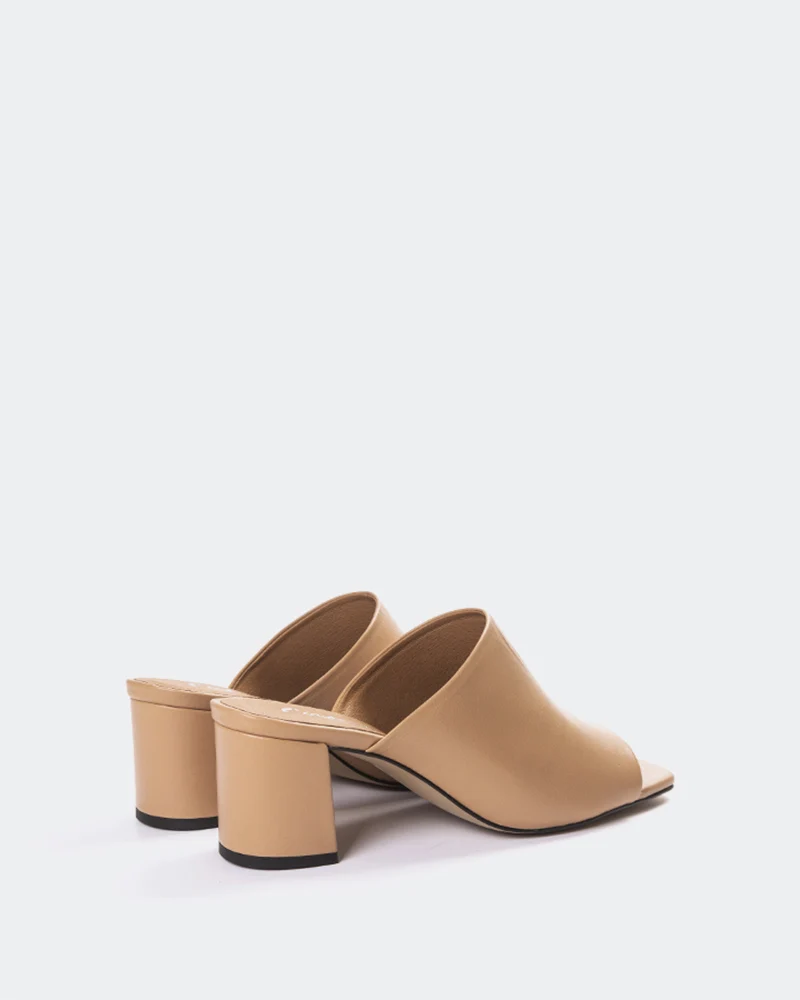 Pelham Camel Leather