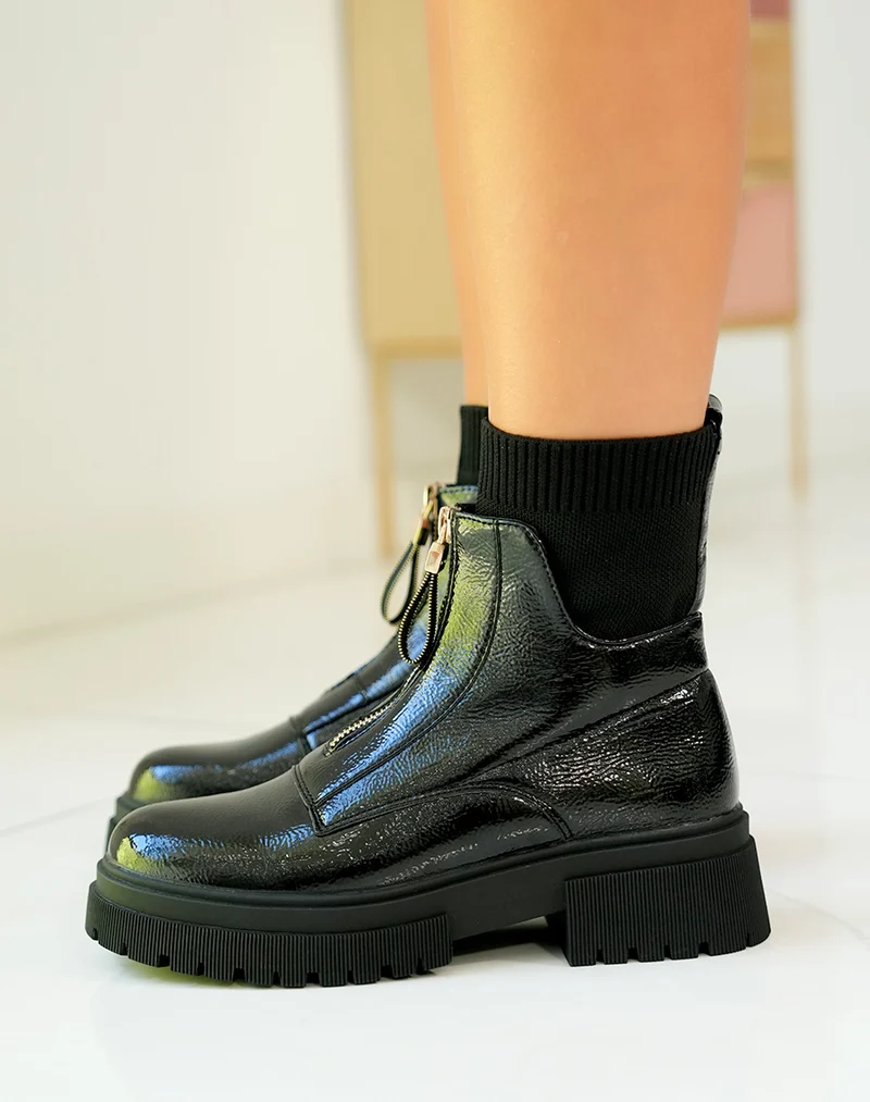 Bottines femme noires vernies tendance avec fermeture zippée