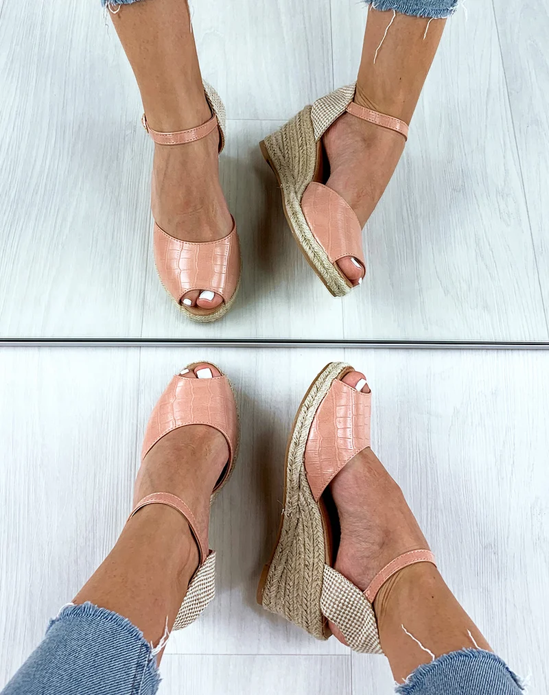 Sandales espadrilles compensées roses effet croco et corde