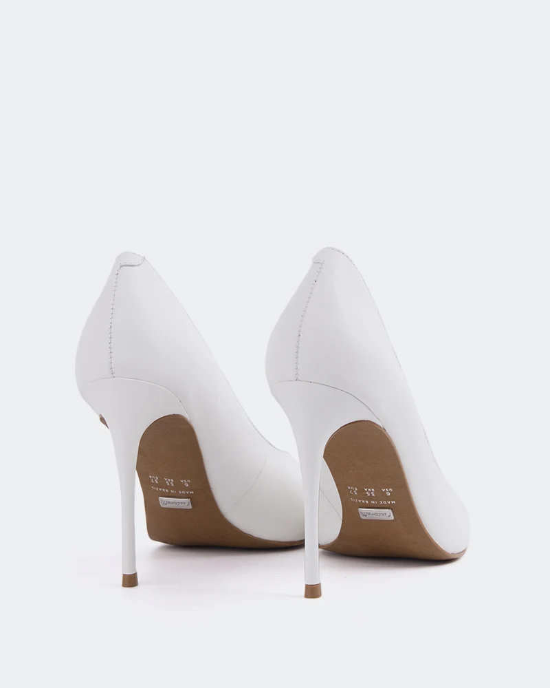 Poise White Leather