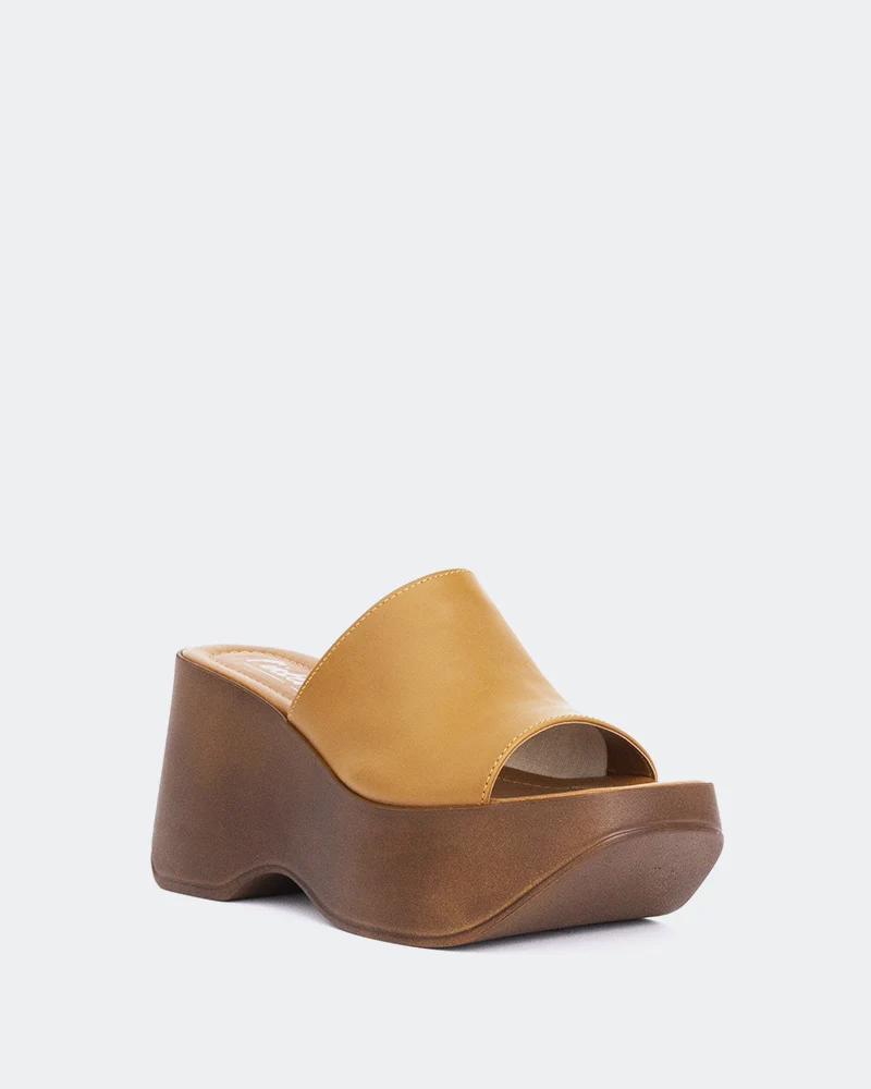 Klum Tan Leather