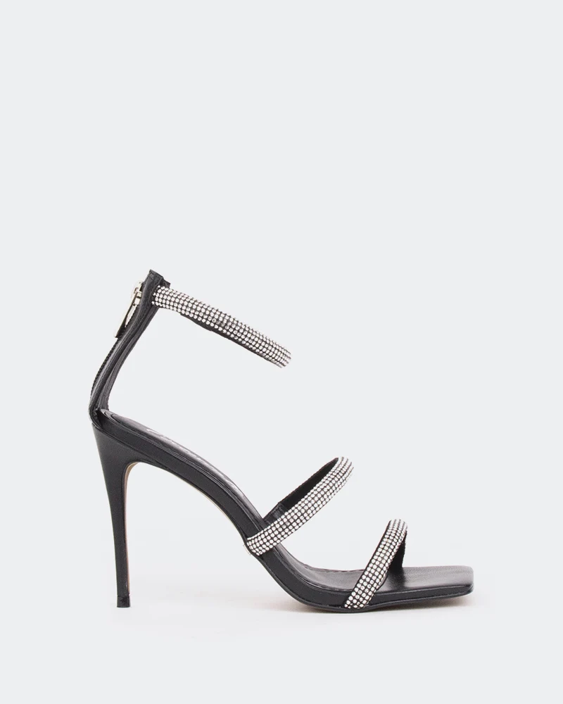 Shamari Black Leather