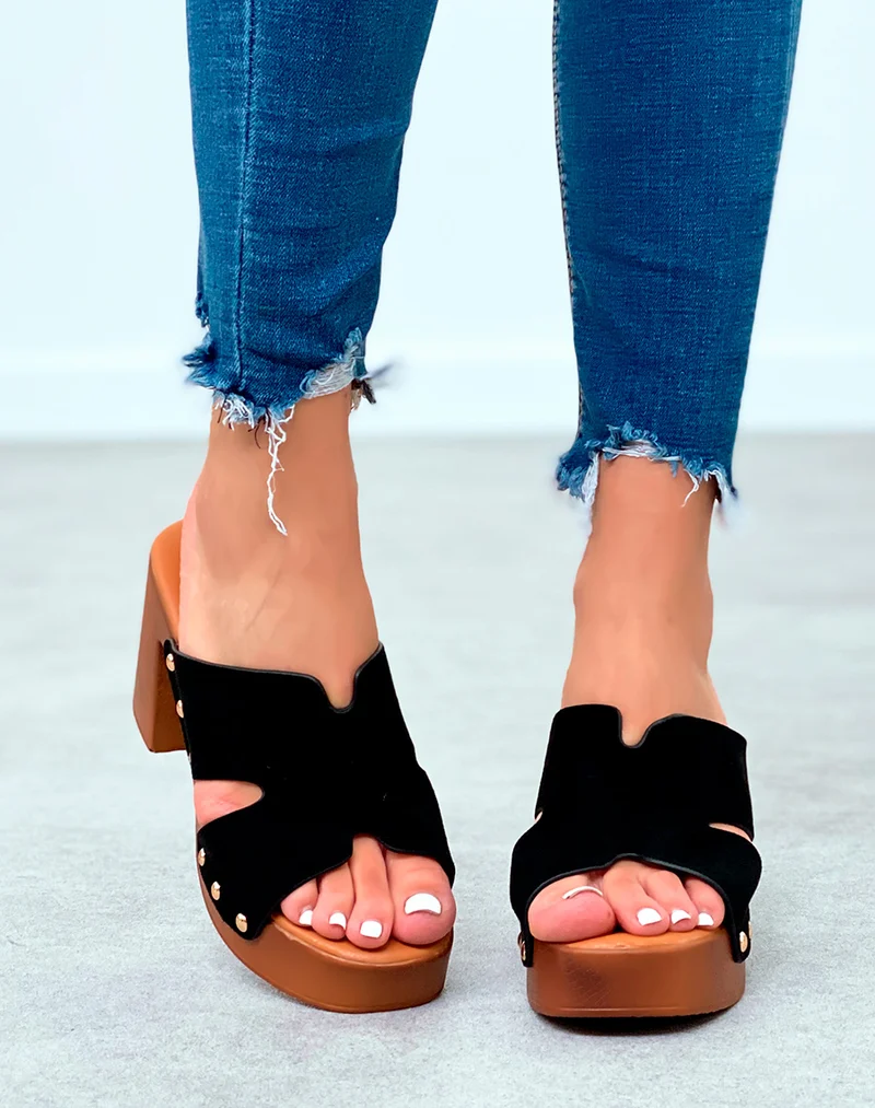 Mules sabots noirs en suédine à talons carrés pour femme