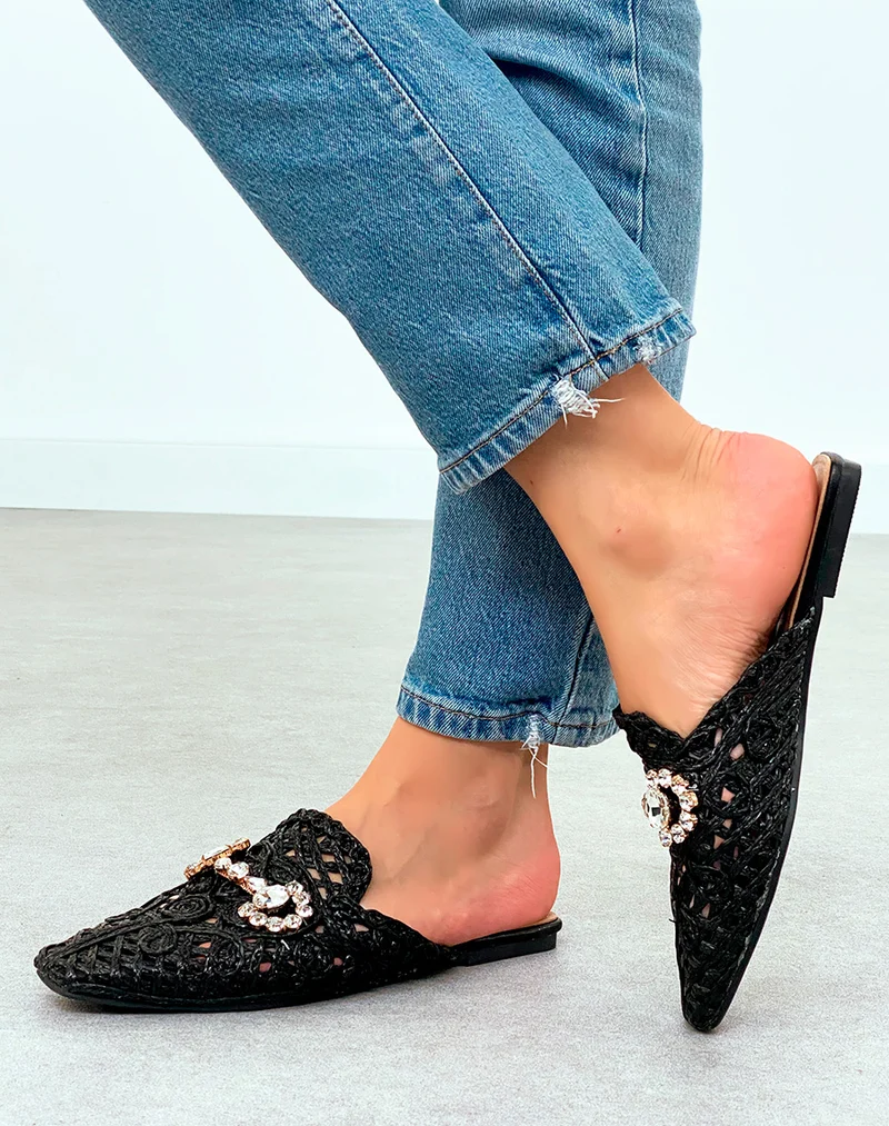 Mules Plates Femme Noires en Corde avec Détails Bijoux – Charme Artisanal