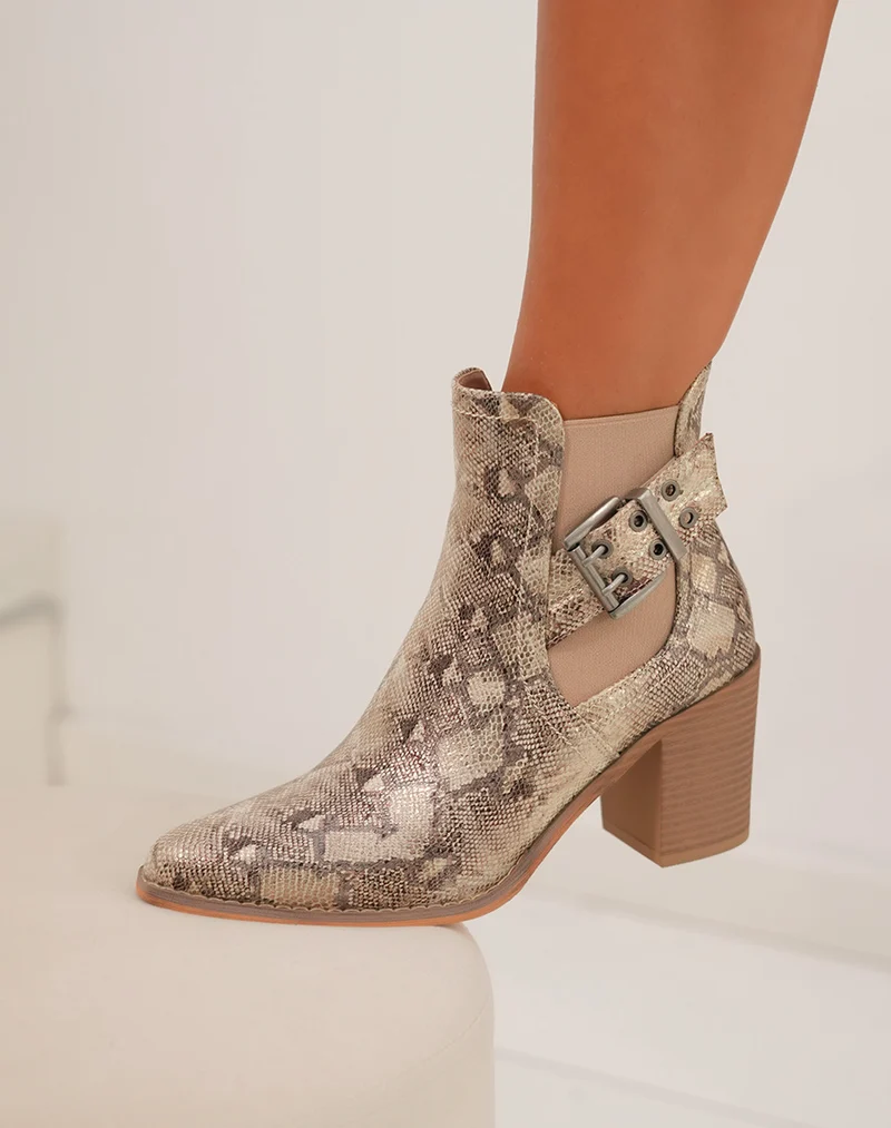 Bottines femme snake à talon avec sangles et détails argentés