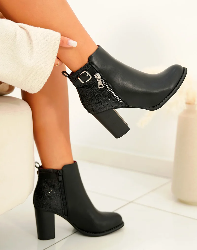 Bottines noires à talons pailletées avec sangle