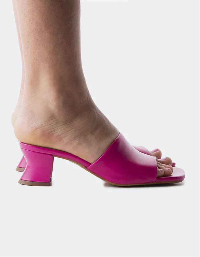 Pico Fuschia Leather