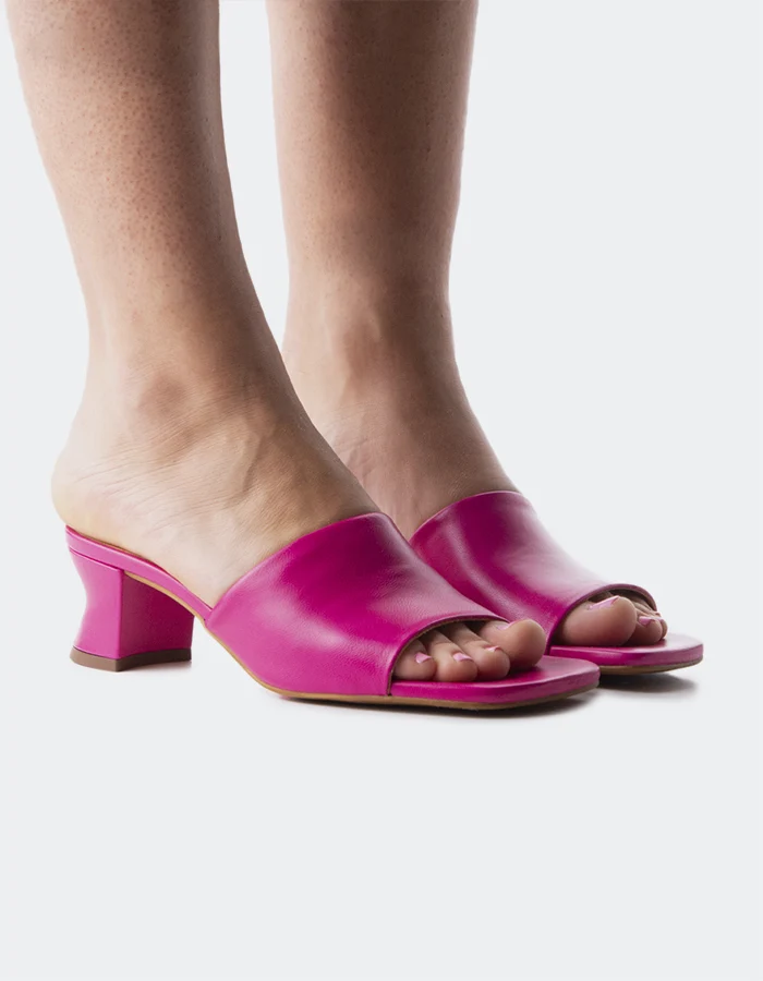 Pico Fuschia Leather