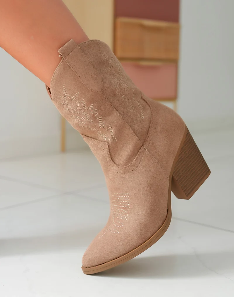 Bottes Santiags Femme en Suédine Taupe avec Détails Couture