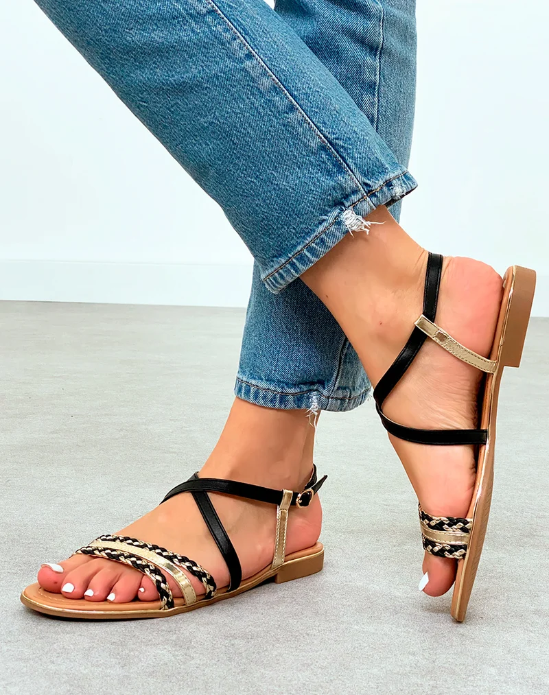 Sandales Noires femme à multiples brides à détail dorée et corde