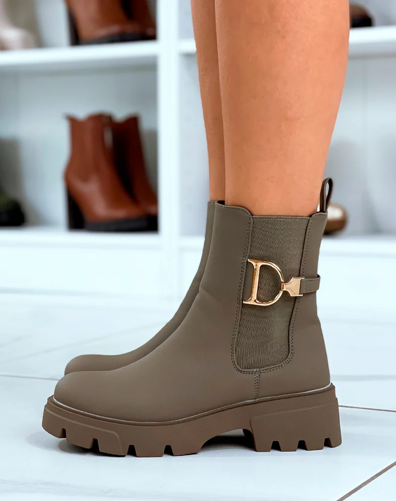 Bottines Chelsea Taupe Mat Avec Boucle Dorée