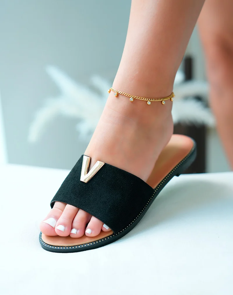 Mules noires en suédine à détails doré
