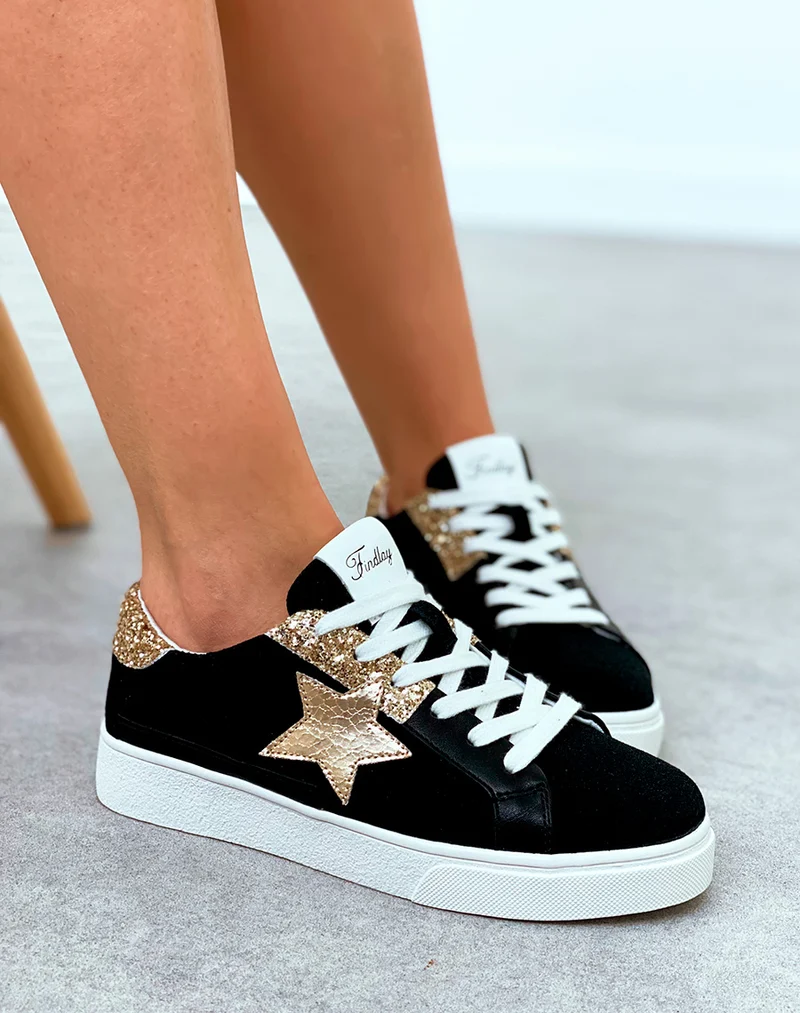 Baskets femme noires à lacets à détail étoile dorée et paillettes