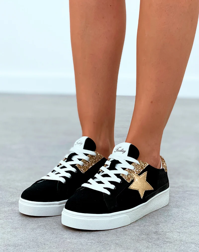 Baskets femme noires à lacets à détail étoile dorée et paillettes