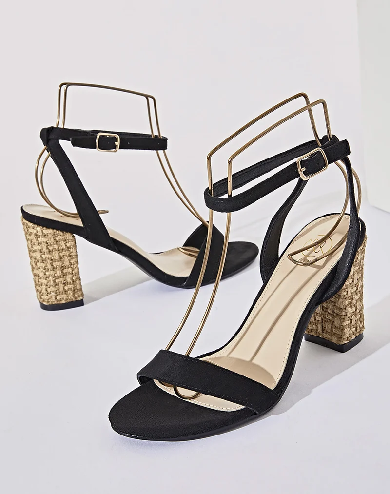Sandales en suédine noire à talon en jute tressé