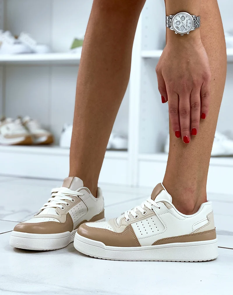 Basket beige à empiècement beige et crème