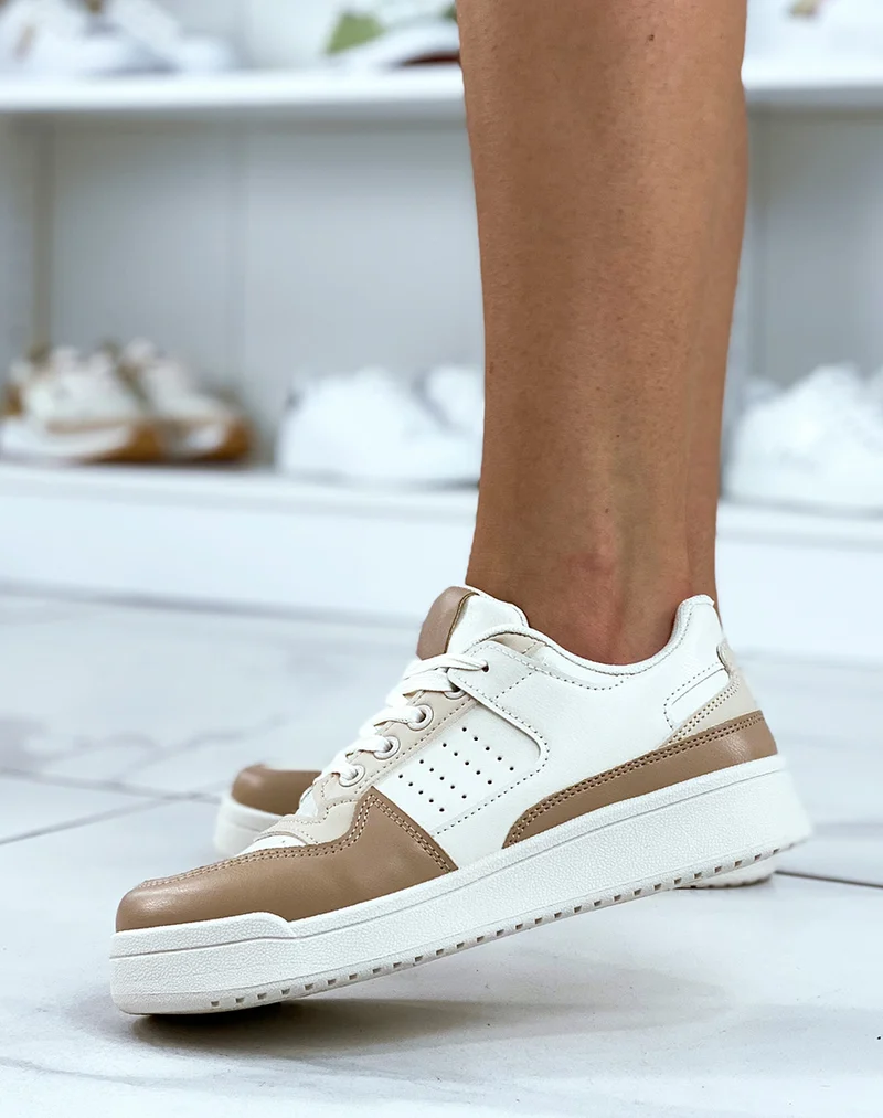 Basket beige à empiècement beige et crème
