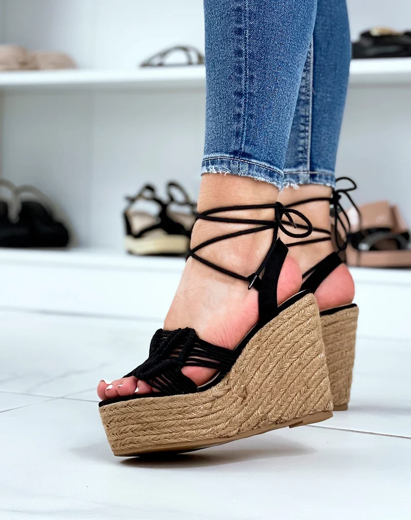 compensées noires style bohème avec lacets