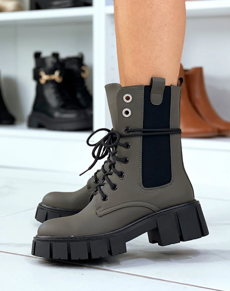 Bottines Kaki montantes à lacet et à zip et à détails strass