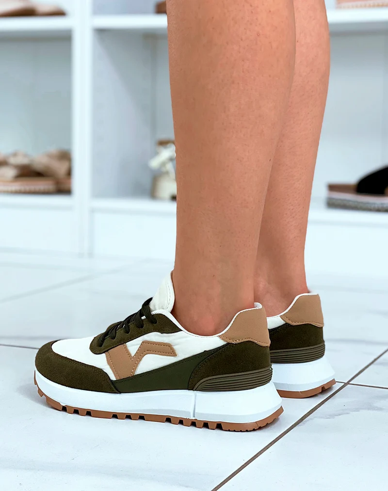 Baskets beiges et kaki avec empiècement taupe
