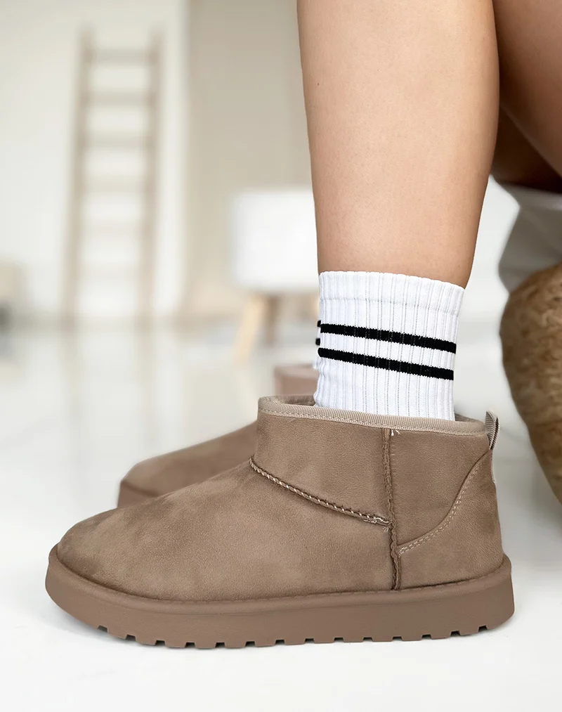 Bottines taupe fourrées en suédine