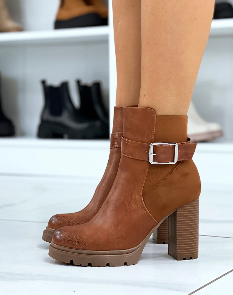 Bottines camel à talon cranté et élastique