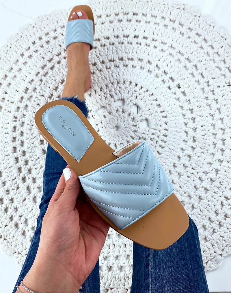 Mule en simili cuir bleu