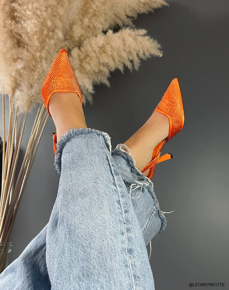 Escarpins ouverts oranges à strass