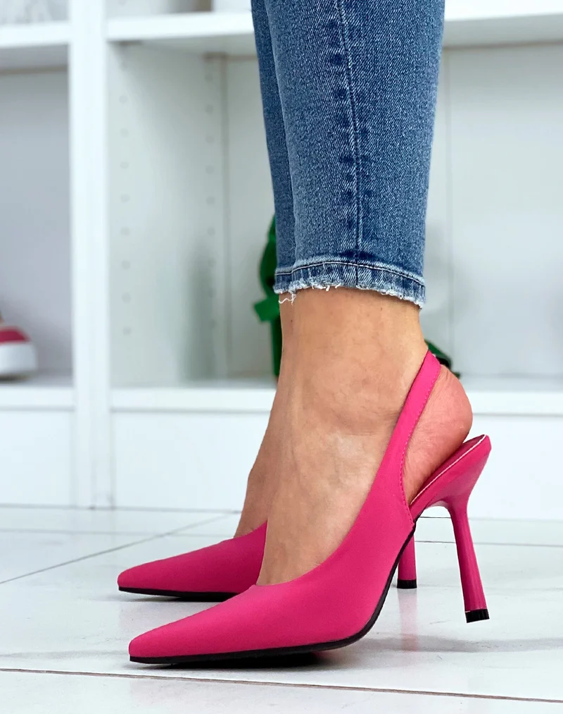 Escarpins roses ouverts et talon aiguille