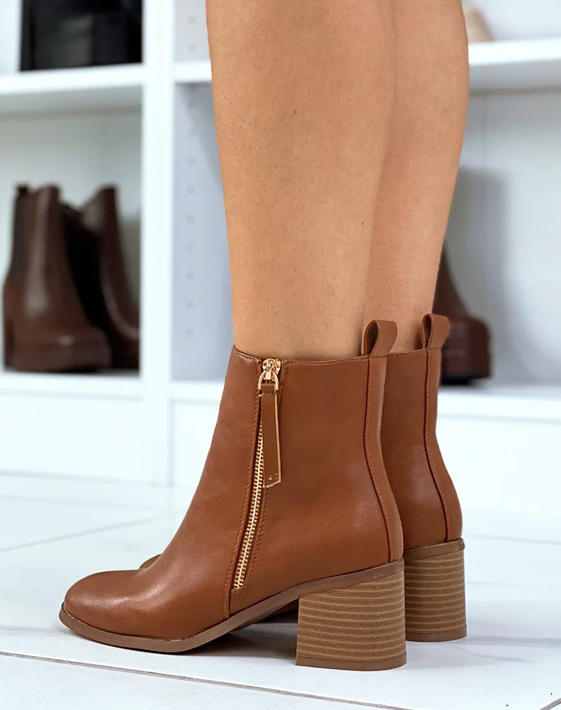 Bottines camel à zip doré et petit talon