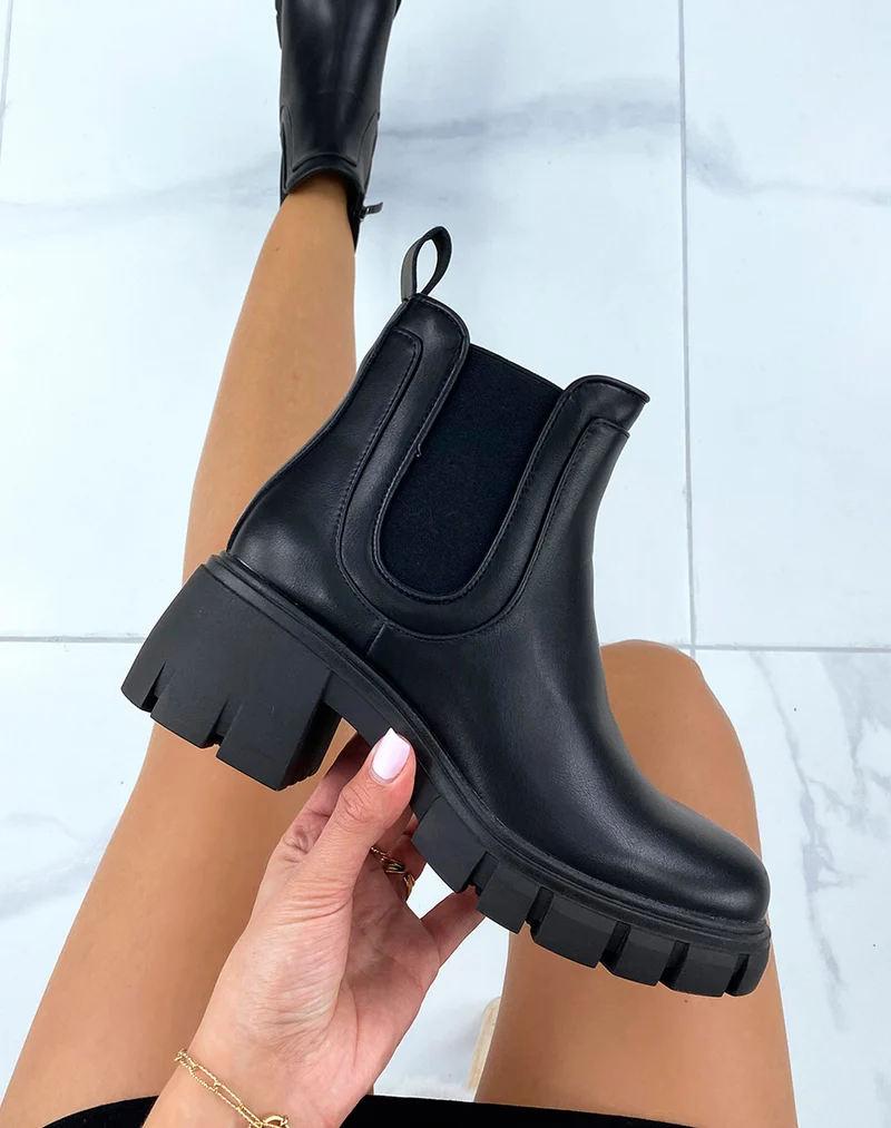 Bottines noires inspiration chelsea à petit talon