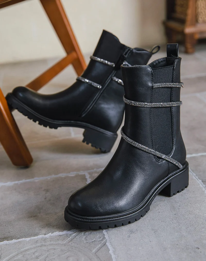 Chelsea boots noires à liseré à strass