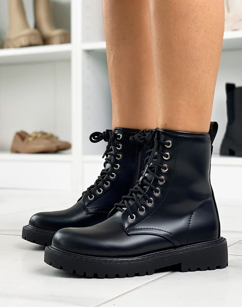 Bottines montantes noires mat