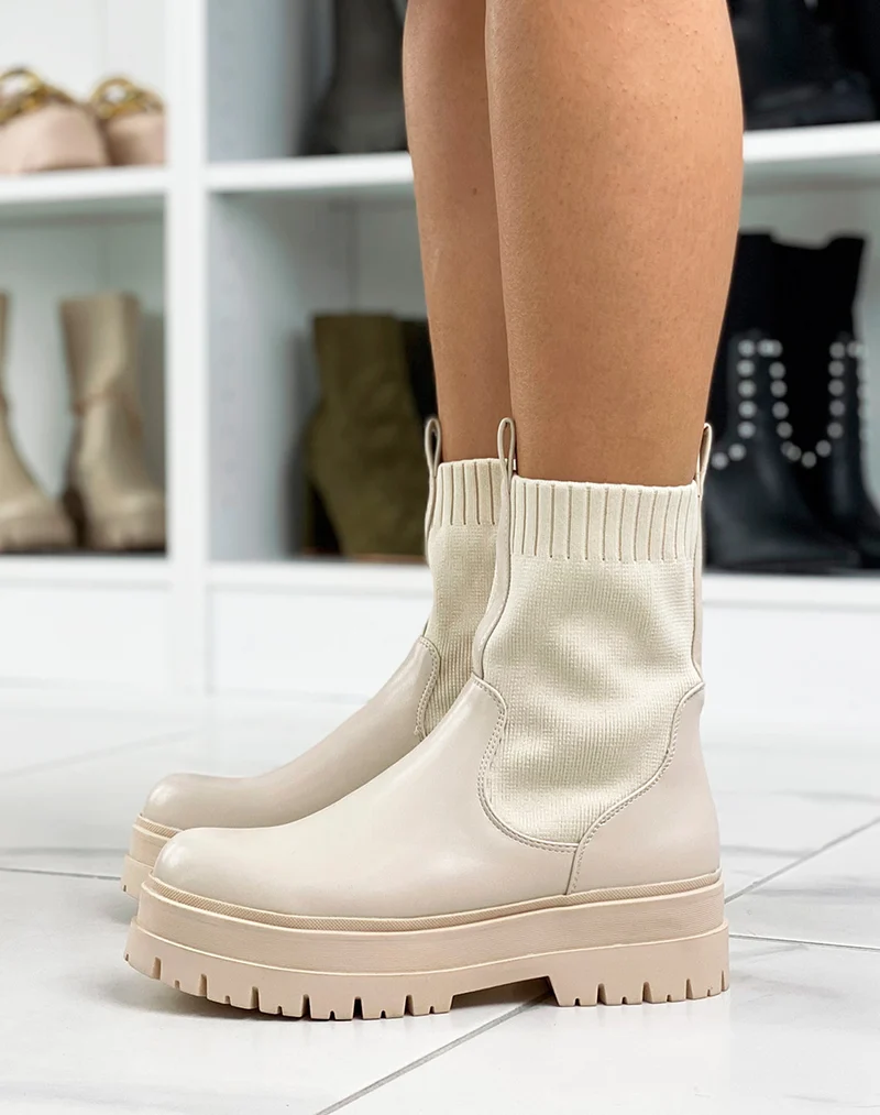 Bottines chaussette beiges montantes