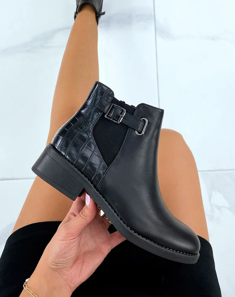 Bottines basses noires effet croco