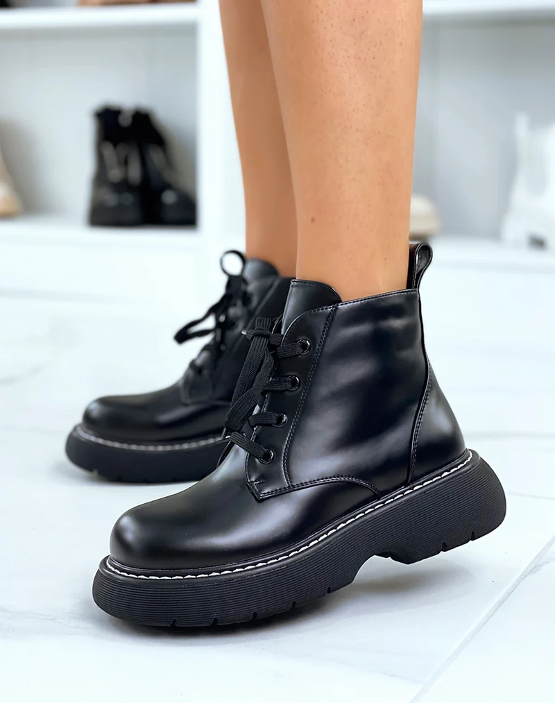 Bottines noires lacées à plateforme épaisse