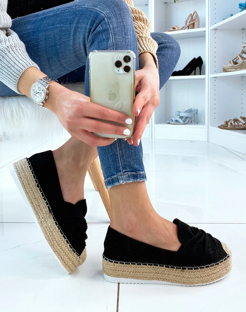 Espadrilles en suédine noire en forme de nœud