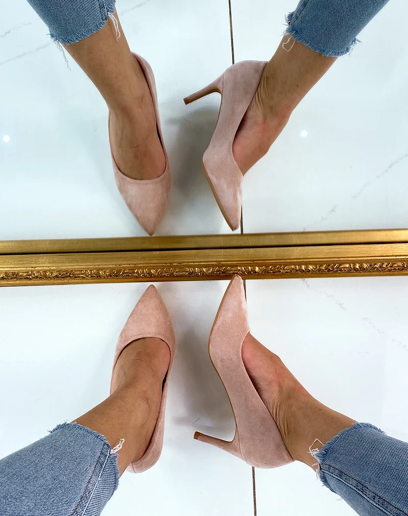 Escarpins pointus en suédine rose