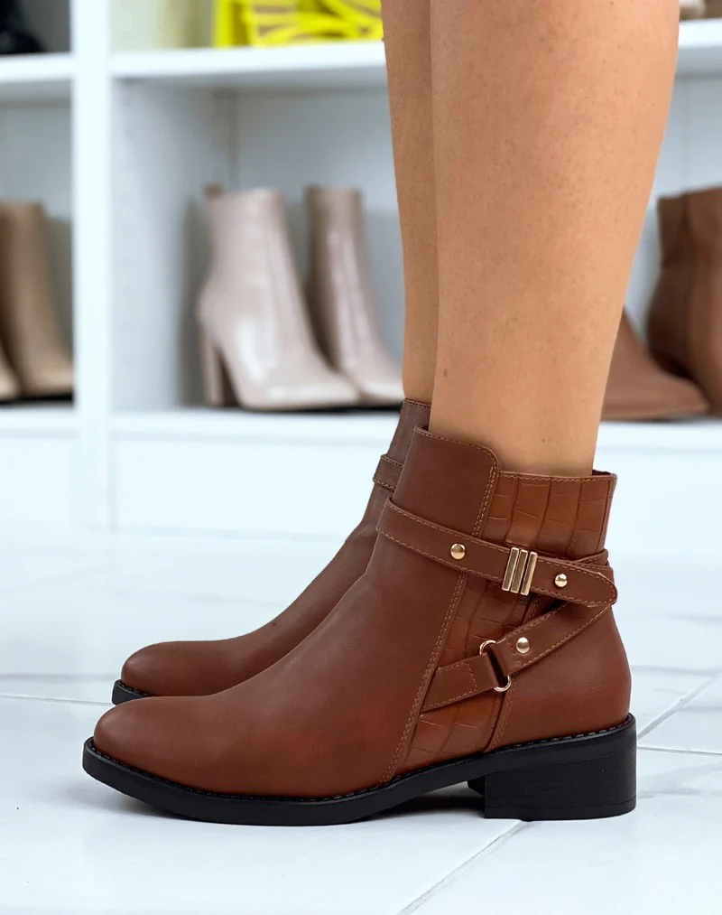 Bottines camel à brides entrecroisées et effet croco