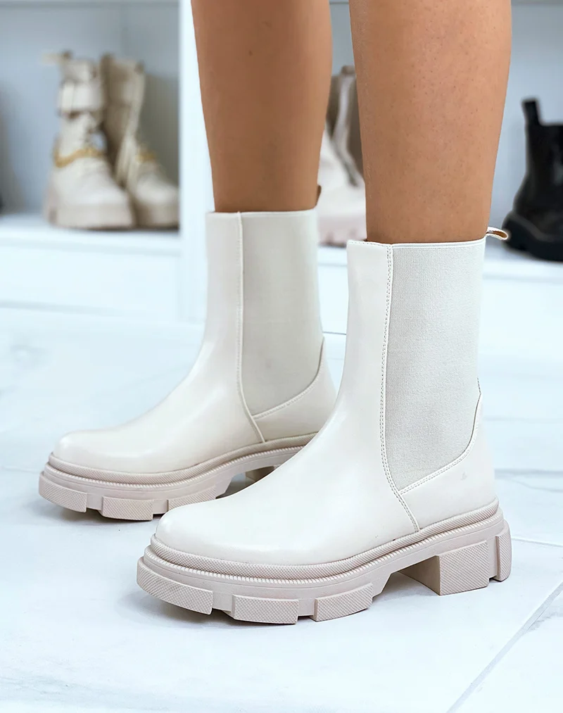 Bottines beiges montantes à élastiques et semelle crantée