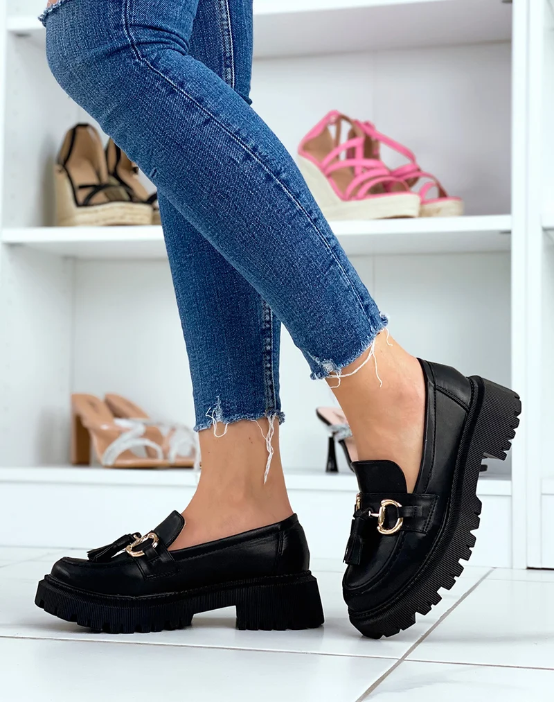 Mocassins noirs à franges et détail doré