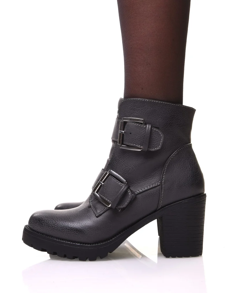 Bottines grises à talons et sangles