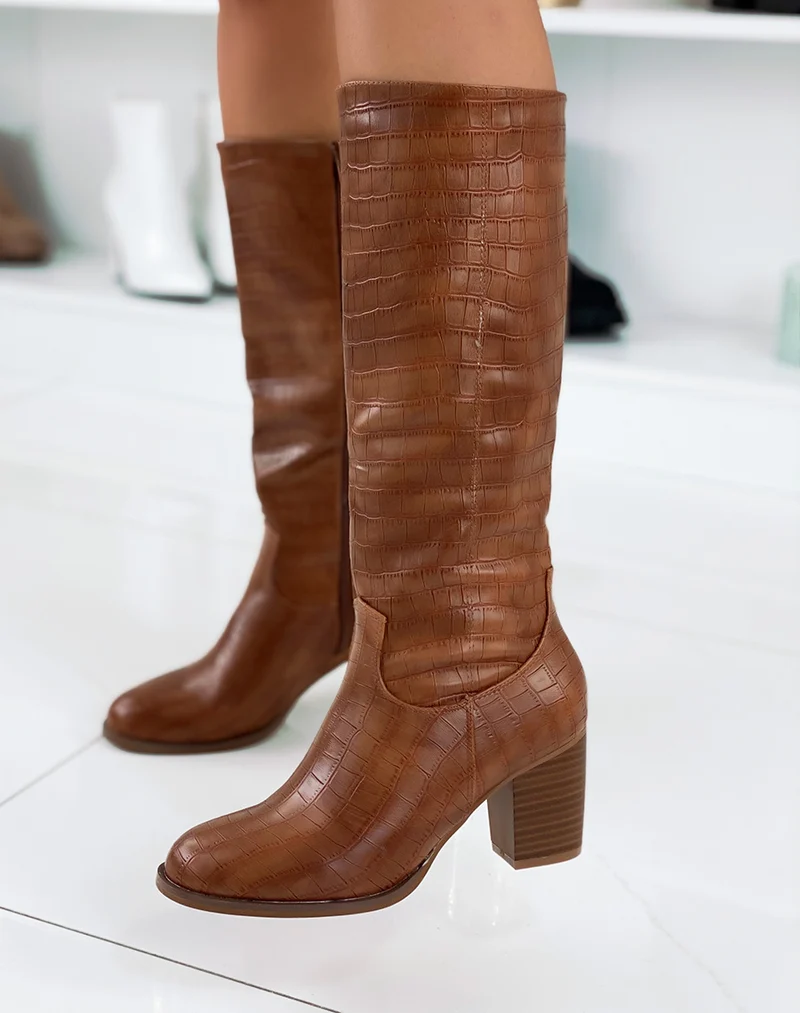 Bottes hautes en effet croco camel à talon