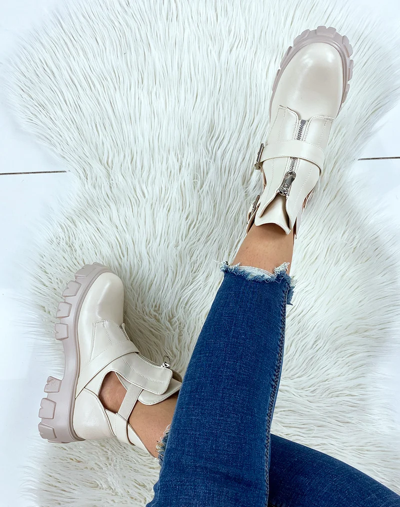 Bottines beiges ouvertes à double lanières et zip