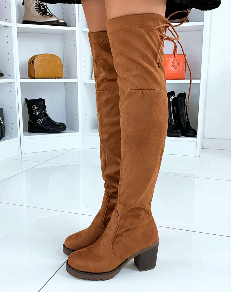 Cuissardes en suédine camel à talon