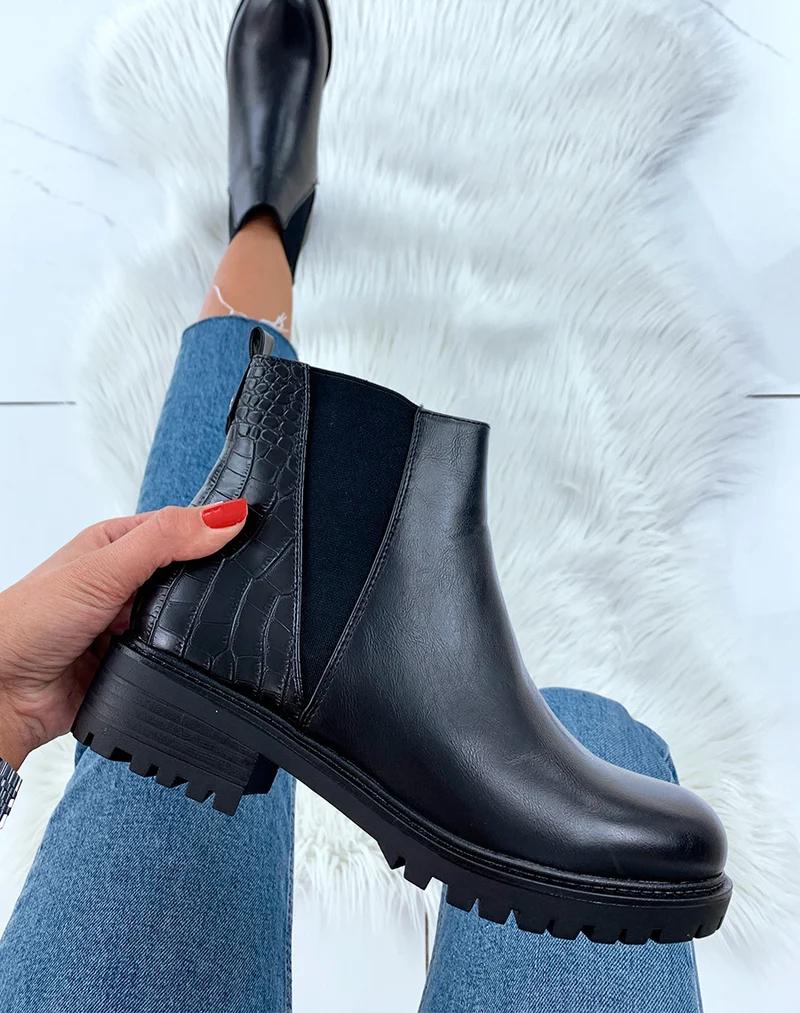Bottines basses noires effet croco